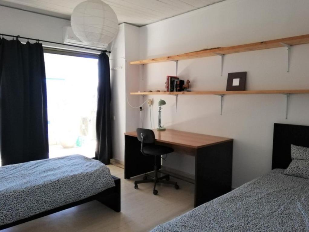 5Th Floor Apartment With Balcony Athena Bagian luar foto